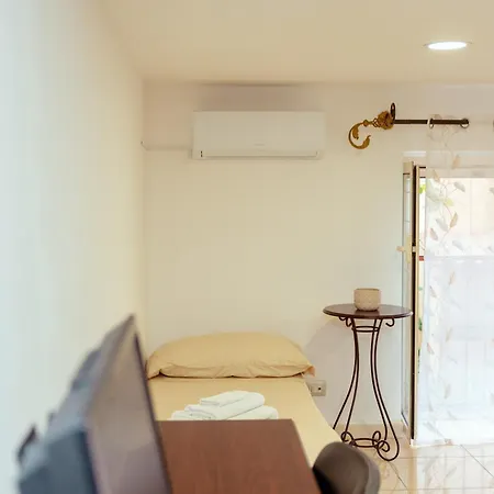 Holiday home Monserrato House Catania