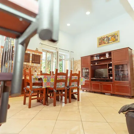 Holiday home Monserrato House *