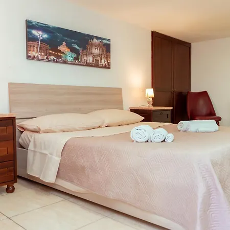 Holiday home Monserrato House *